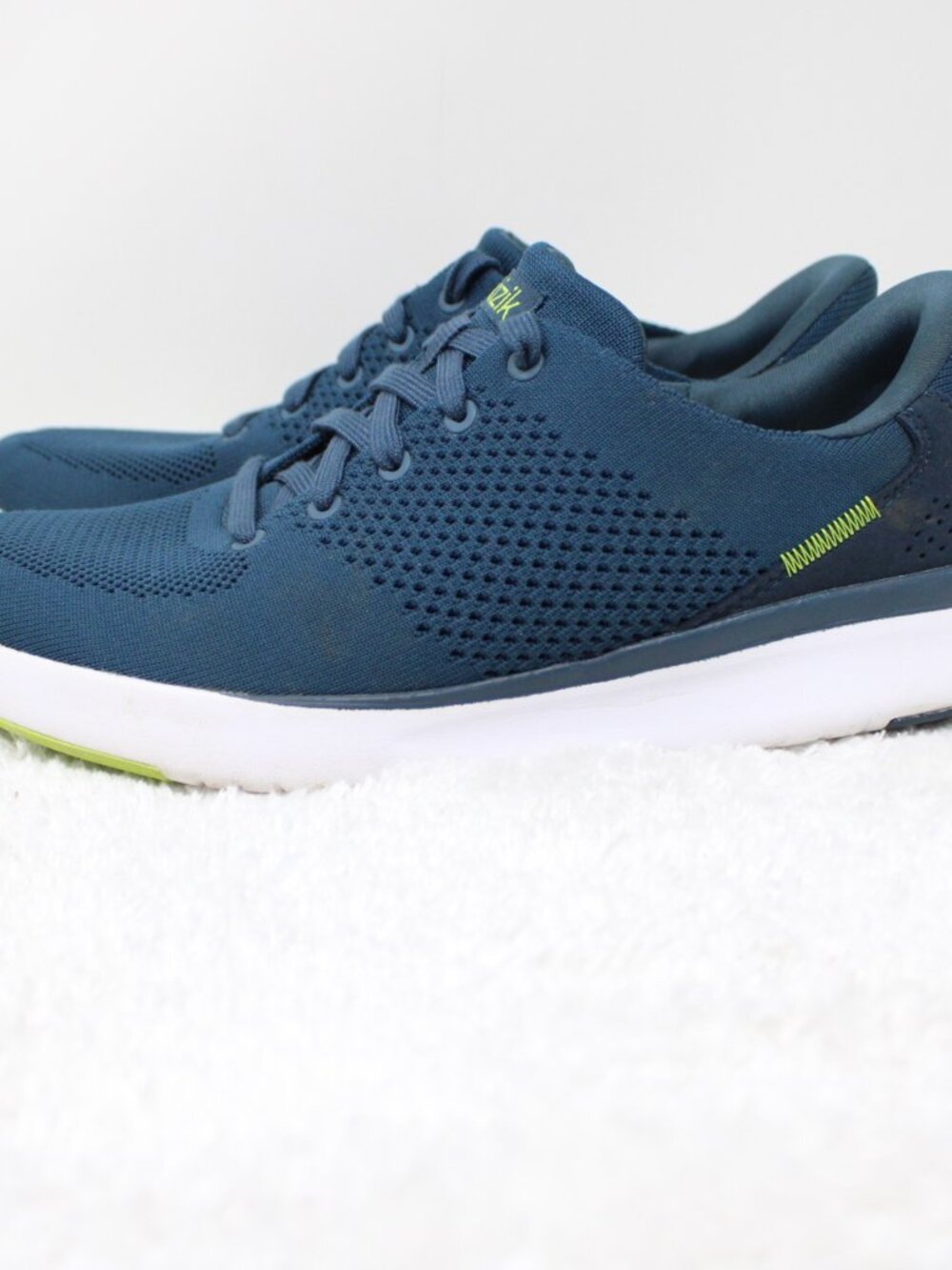 Kizik Athens Shoes Men's 9 Womens 10.5 Blue Hands-Free Sneakers Slip On Lace Up